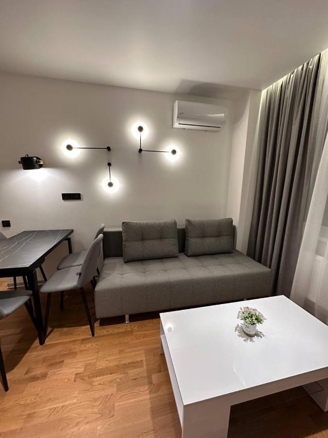 Інстаграмна Стильні Апартаменти На Вулиці Під Голоском 15Б Lviv Exterior foto