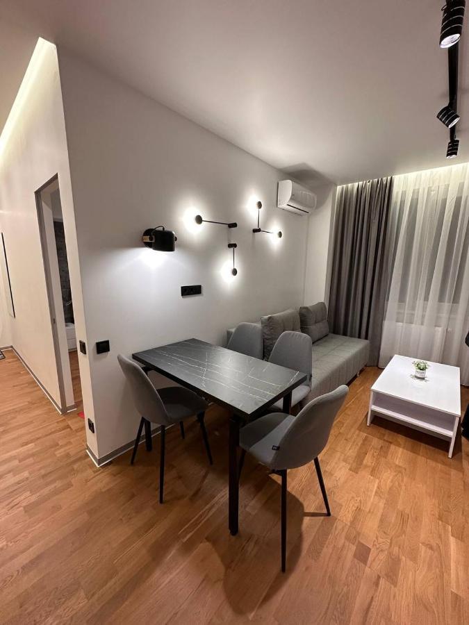 Інстаграмна Стильні Апартаменти На Вулиці Під Голоском 15Б Lviv Exterior foto