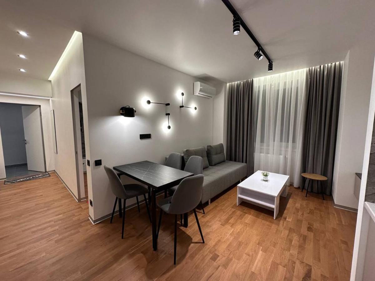 Інстаграмна Стильні Апартаменти На Вулиці Під Голоском 15Б Lviv Exterior foto